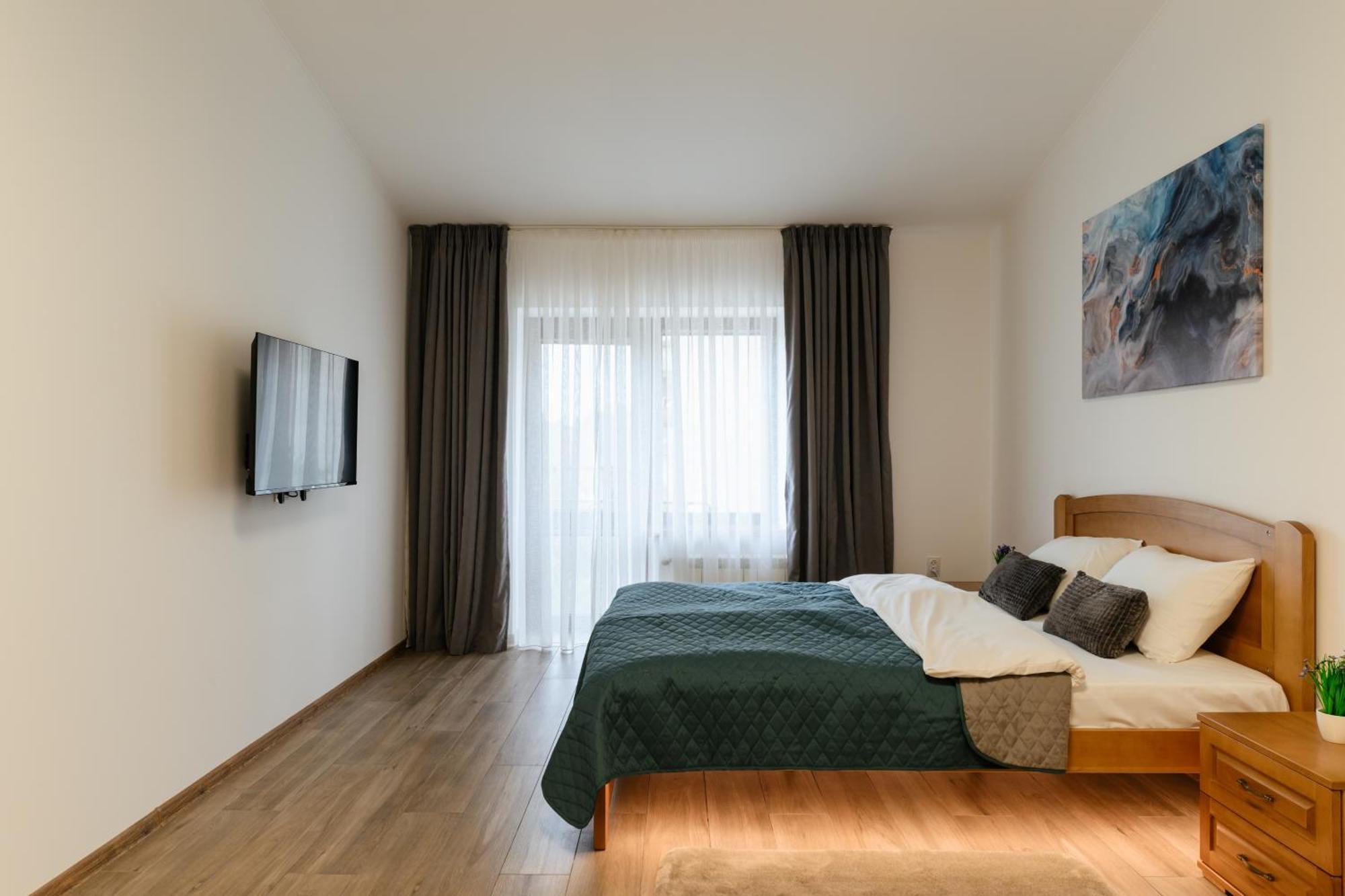 Luxury Apartments Uzhorod Exterior photo