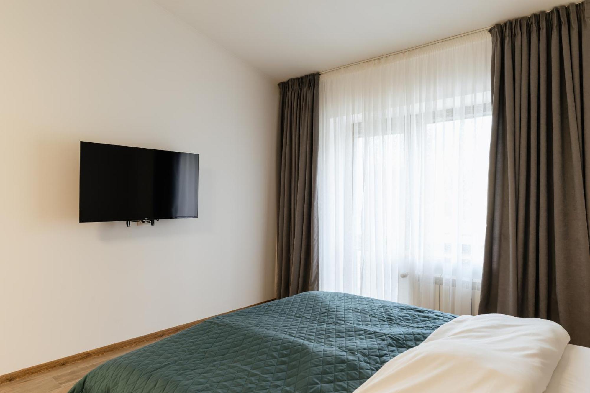 Luxury Apartments Uzhorod Exterior photo
